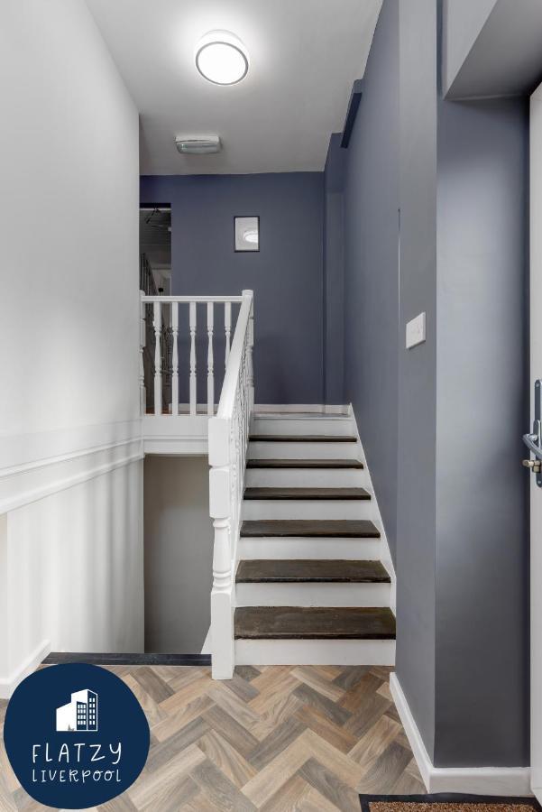 Flatzy - 6 Bed Oasis Close To Football Stadiums Λίβερπουλ Εξωτερικό φωτογραφία
